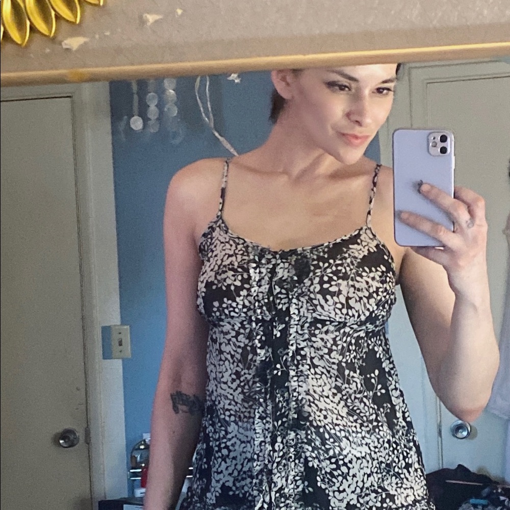 Express Raw Edge Ruffle Button Down Cami - Picture 6 of 6